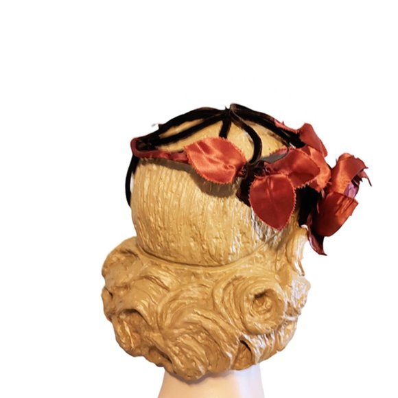 1950s Vintage Brown Velvet Cocktail Dinner Hat With a Large Satin Side Rose - Picture 3 of 6